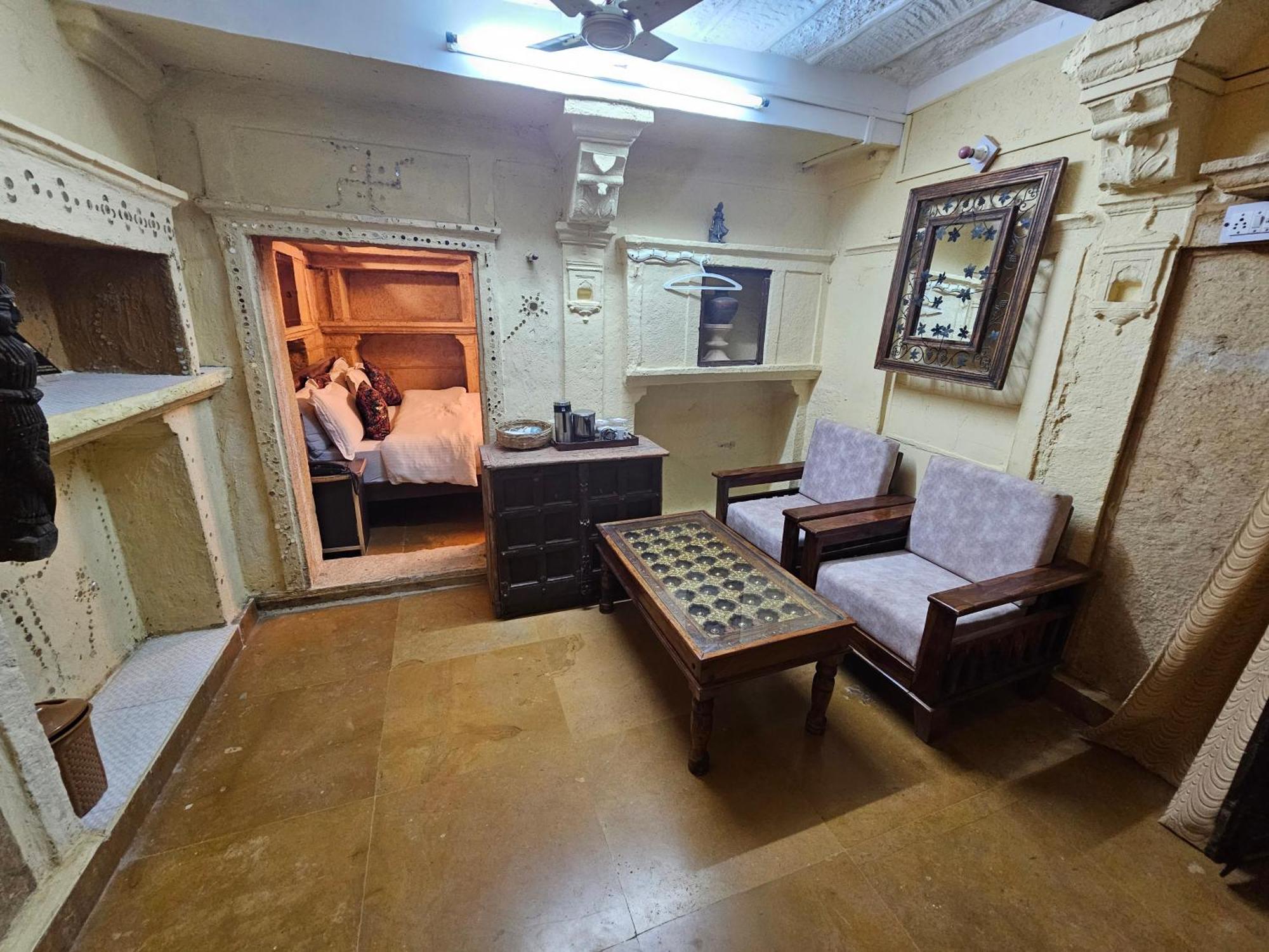 Desert Haveli Guest House Jaisalmer Zimmer foto
