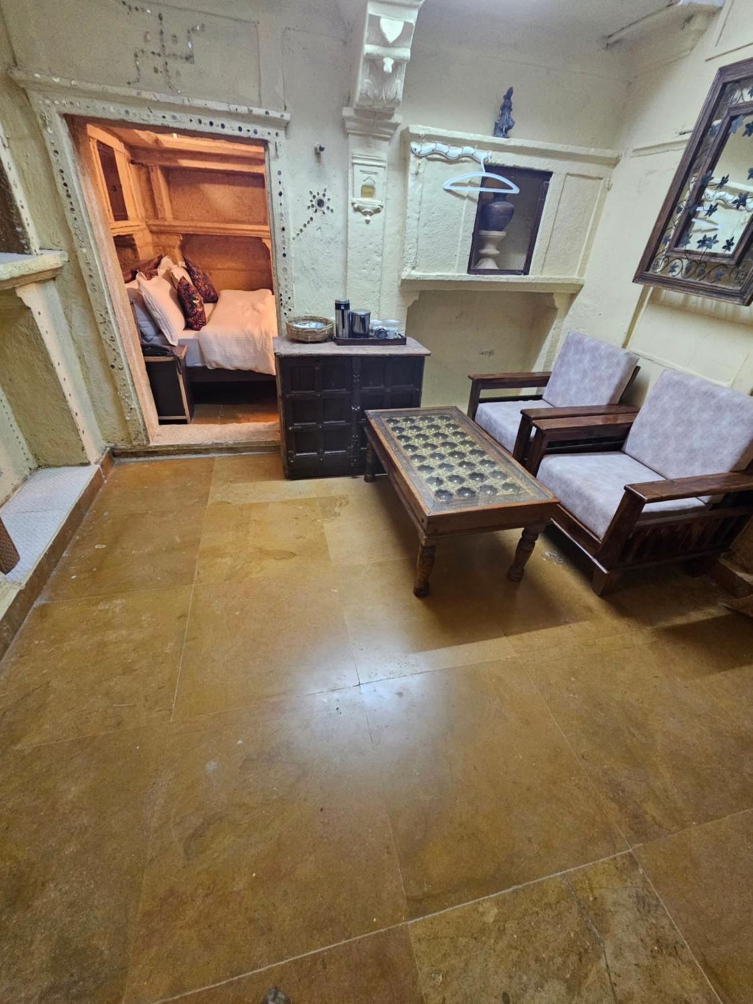 Desert Haveli Guest House Jaisalmer Zimmer foto